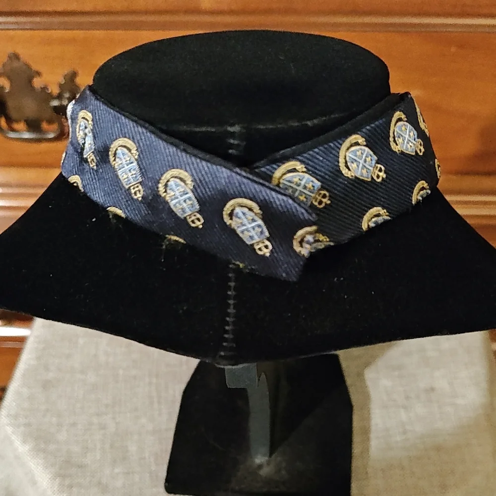 Lands' End Navy and Silver Patterned Tie